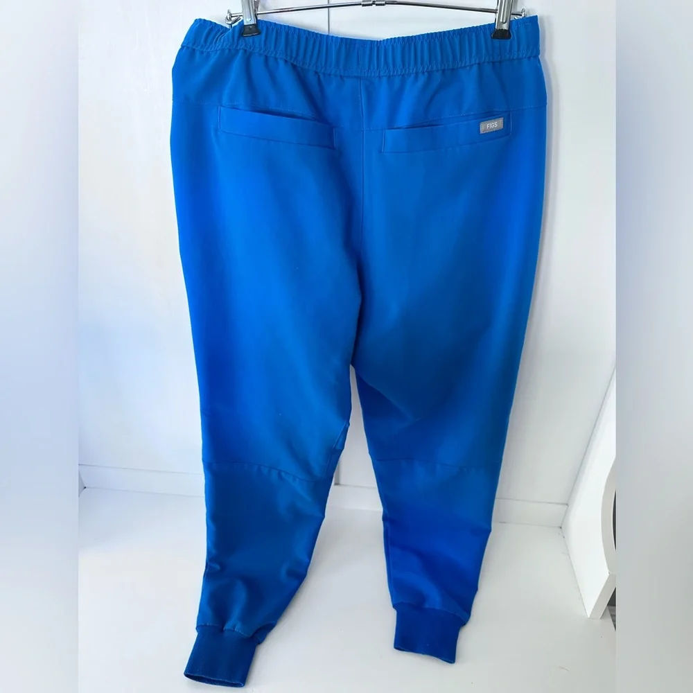 Figs Men's Tansen Jogger Scrub Pants Royal Blue - Size M